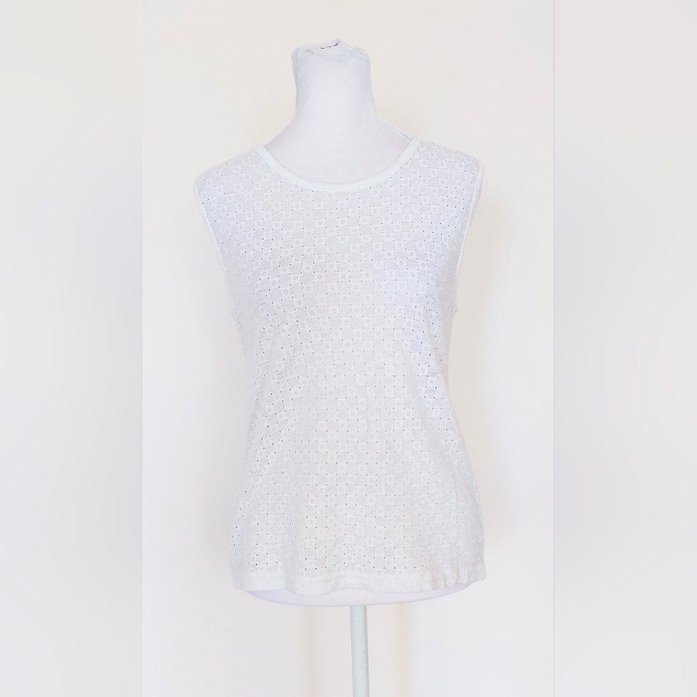 Majestic Filatures 100% Linen Eyelet Cut Sleeveless Top Size 1 White
